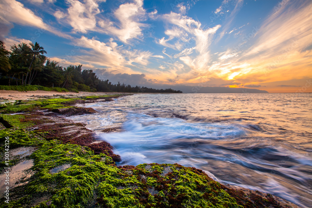 Gorgeous Hawaii sunset on Oahu's North Shore