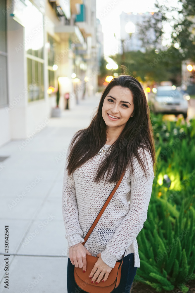 Fototapeta premium girl brunette on the street