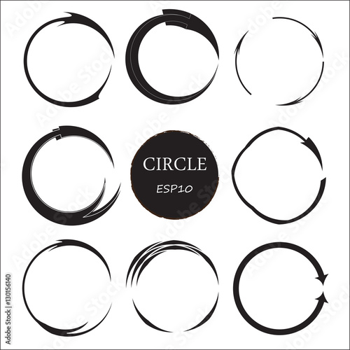 Set of hand drawn circles, vector design elements