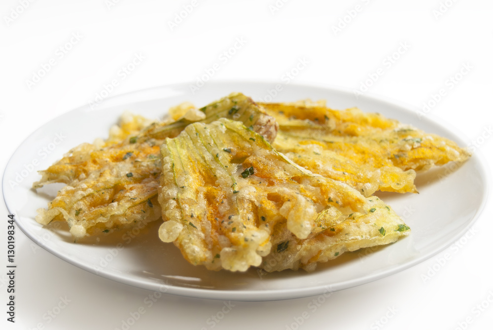 fiori di zucca fritti in pastella fiori di zucca fritti in pastella