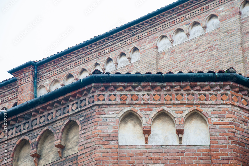 Architecture in Vicenza: gothic elements and features of the cathedral Santa Maria Annunziata