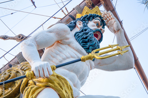 Foto Close up of figurehead on Pirate Ship