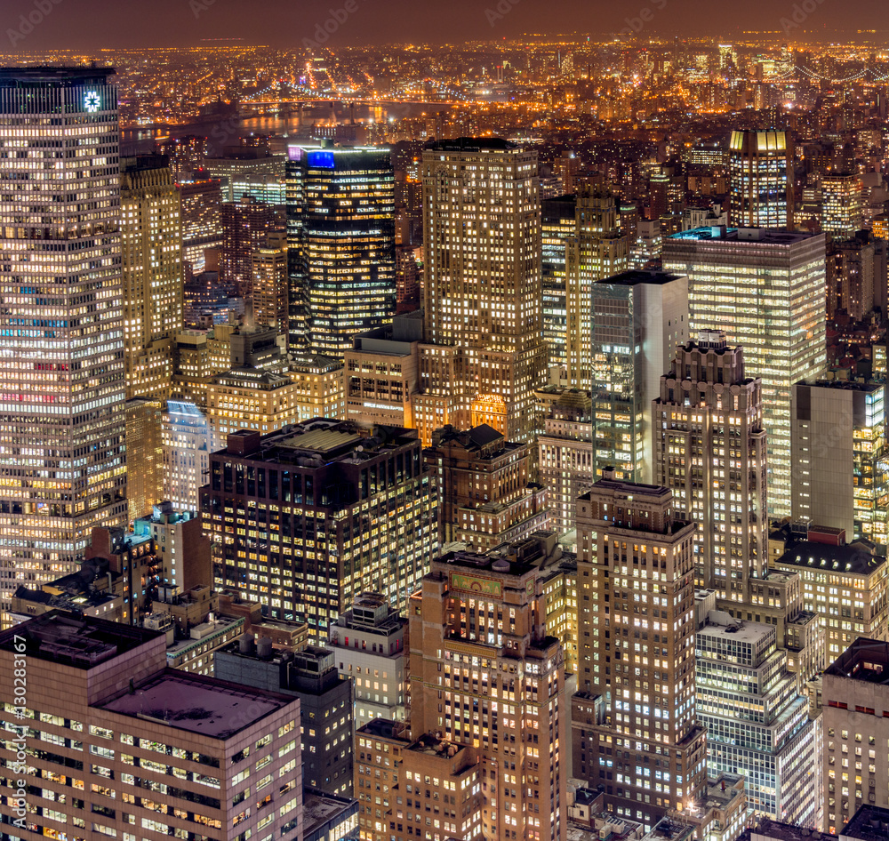 Obraz premium View of New York Manhattan during sunset hours