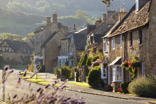 Cotswold cottages, Broadway, Worcestershire, Cotswolds  photo