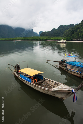 Fototapeta Naklejka Na Ścianę i Meble -  boat Tour in  Krabi ,Thailand