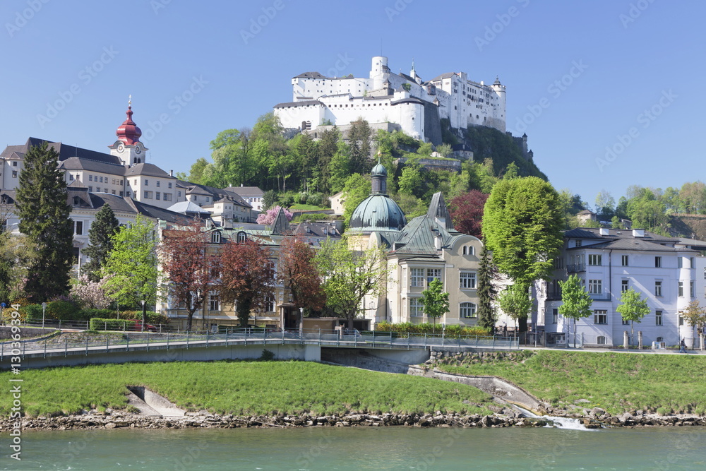 River Salzach with Hohensalzburg Castle and Kajetanerkirche Church, Salzburg, Salzburger Land, Austria 