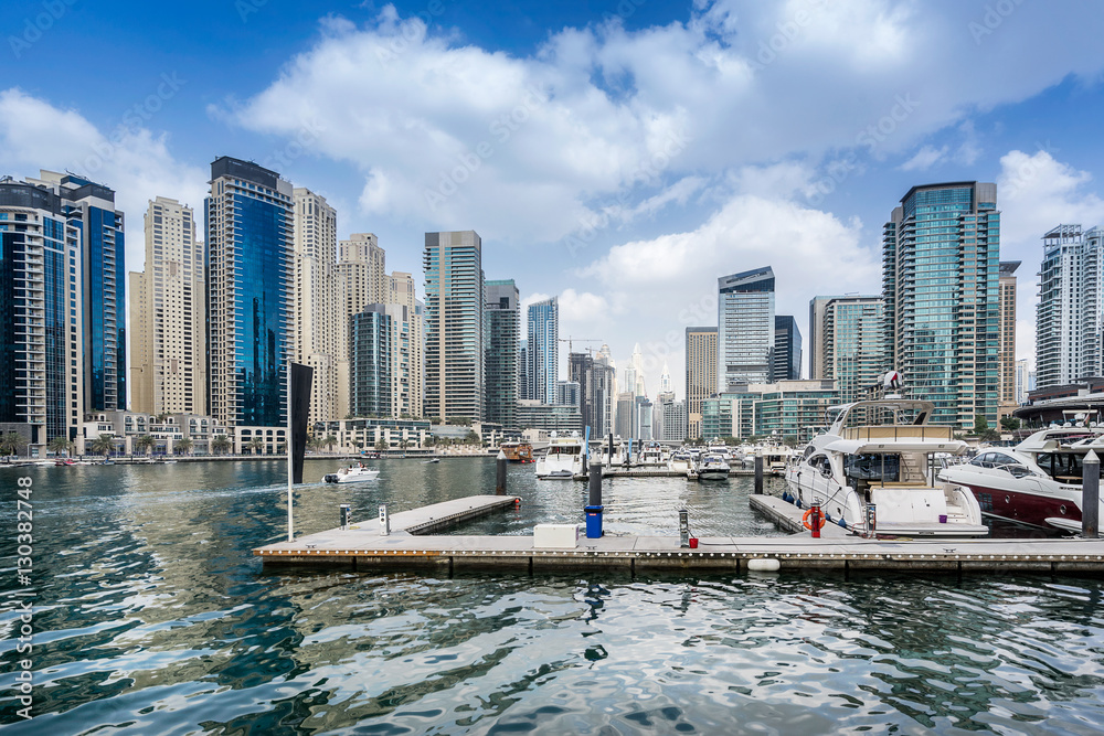 Fototapeta premium Dubai marina in the UAE