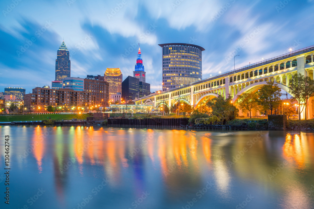 Fototapeta premium View of downtown Cleveland