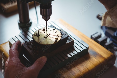 Φωτογραφία Horologist repairing a watch
