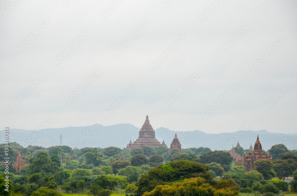Temples and pagodas in the Bagan plains, Myanmar