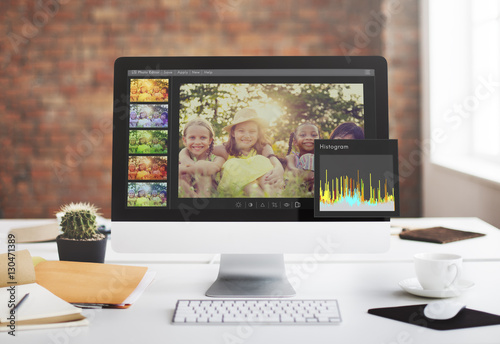 Obraz na płótnie Photo Editor Histogram Setting Concept