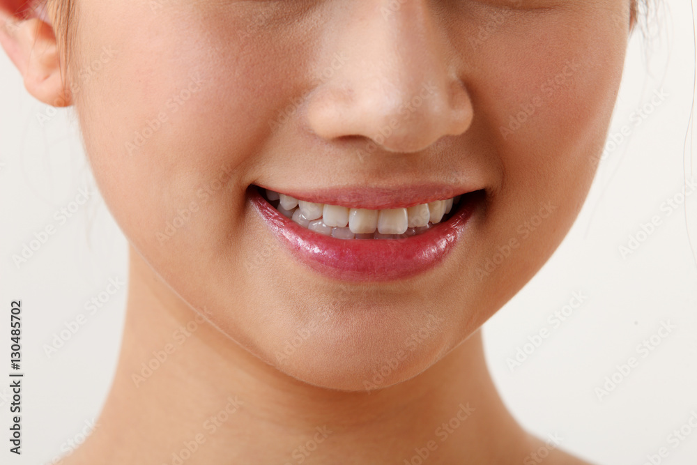 Obraz premium young woman smiling