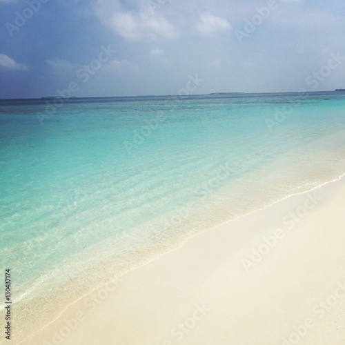 Meer, Wasser, Strand, Malediven, Malé, Urlaub, Flitterwochen, Azurblau, Blau,  Himmel