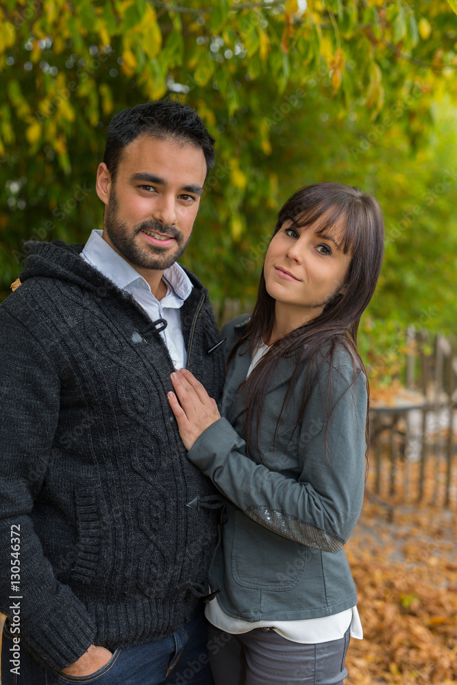 couple dating in autumn couple dating in autumn