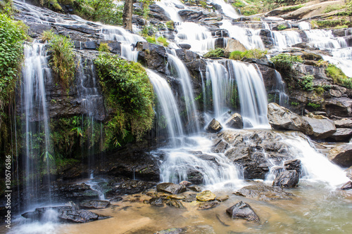 Fototapeta Naklejka Na Ścianę i Meble -  Mae Ya waterfall, Doi Inthanon national park, Chiang Mai  Thailand