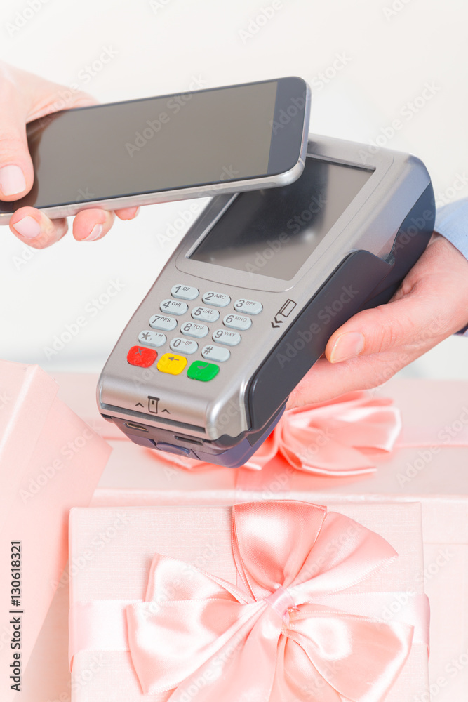 Paying contactless with smart phone Paying contactless with smart phone