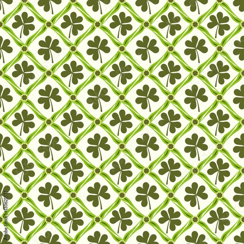 Seamless shamrock vector pa...