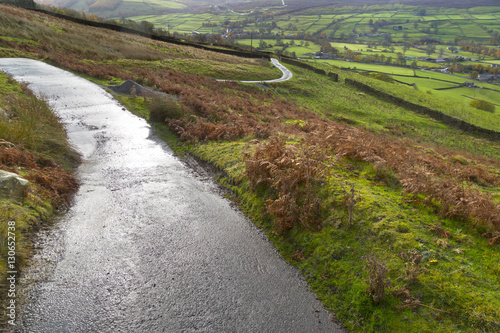 Moorland road above Reeth Swaledale  Yorkshire in Autumn