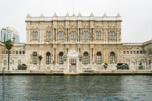 dolmahabace palace at Istanbul © laudibi