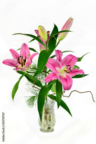 Fototapeta Naklejka Na Ścianę i Meble -  Lilienblüten in einer Blumenvase