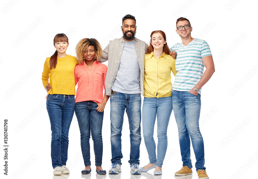 Obraz premium international group of happy smiling people