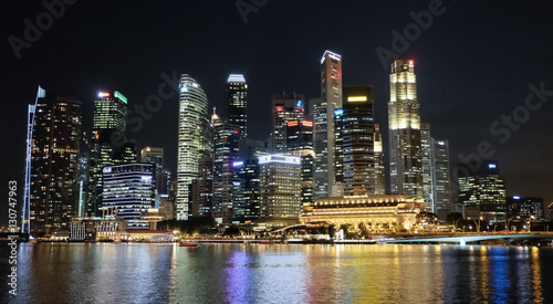 Fototapeta Naklejka Na Ścianę i Meble -  SINGAPORE, NOVEMBER 25 2016: SOFT Focus : Singapore Financial Di