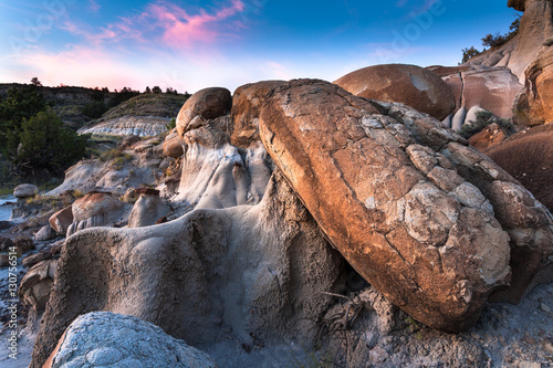 Makoshika State Park at sunset, Montana, North America 