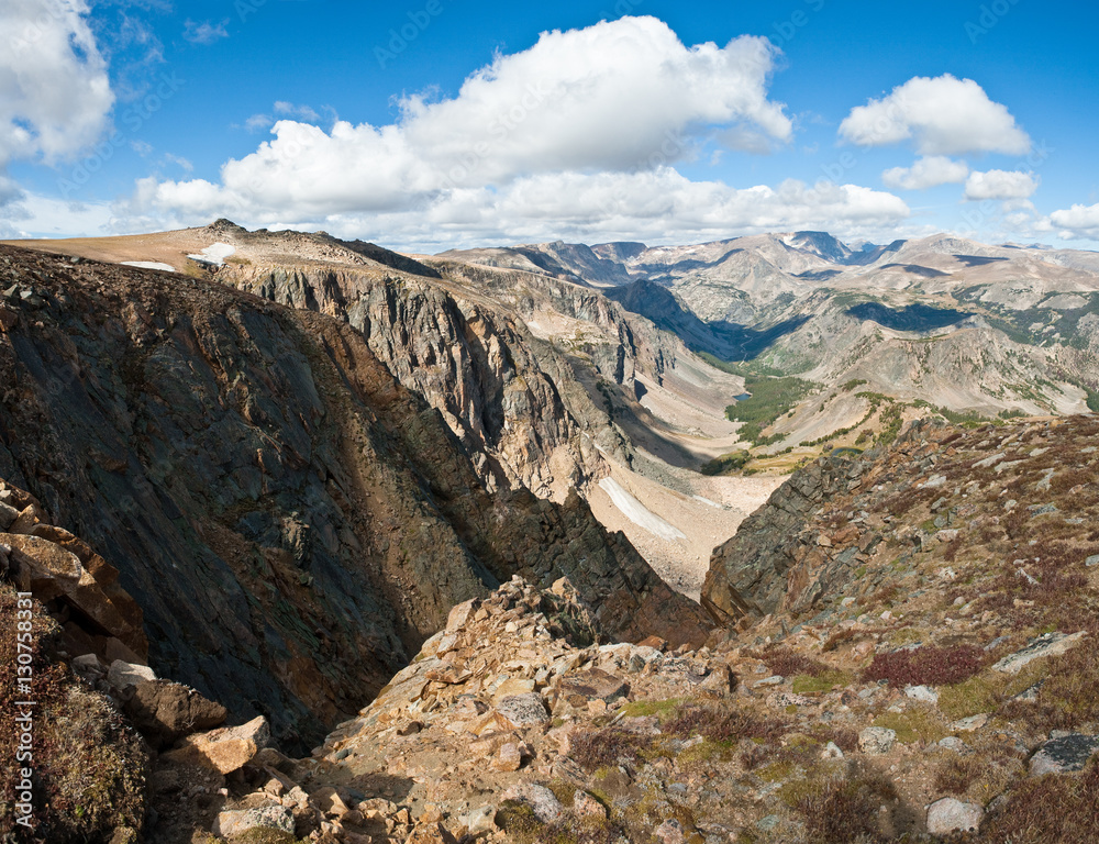 Fototapeta premium Beartooth HwyBeartooth Hwy between Red Lodge and Yellowstone NP