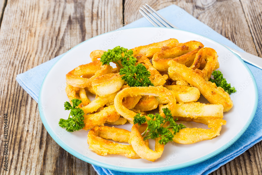 Fried squid rings in breadcrumbs