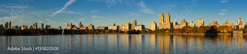 Early morning panoramic view of Jacqueline Kennedy Onassis Reservoir and Centeral Park. Upper West Side in Fall, Manhattan, New York City