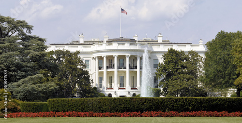The White House / The White House in Washington, DC photo
