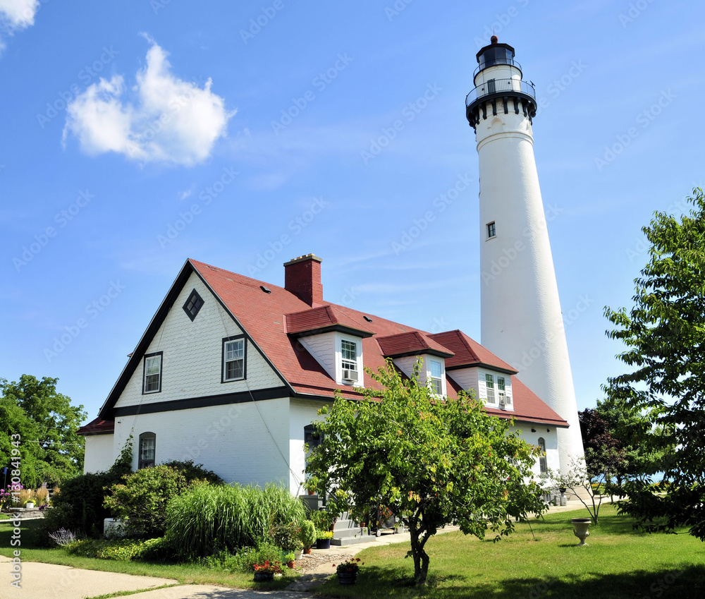 Wind Point Lighthouse / 