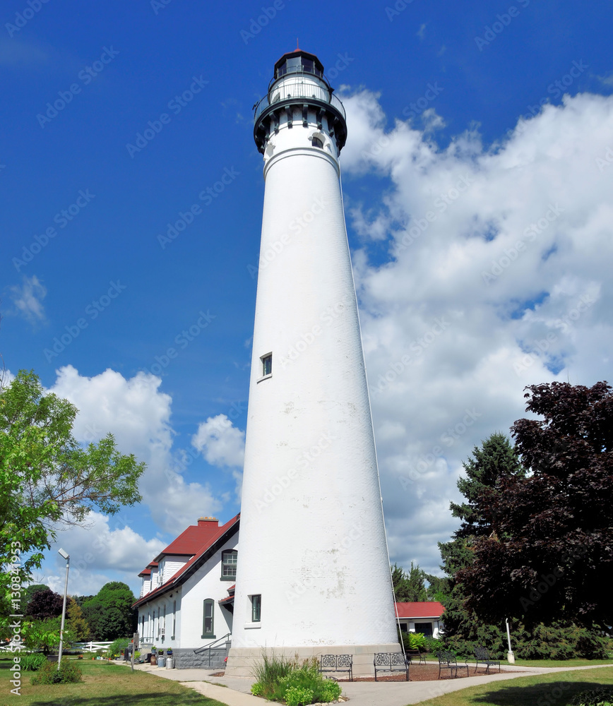 Wind Point Lighthouse / 