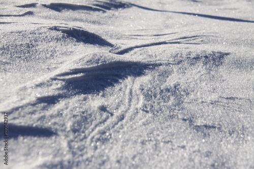 Schneekristalle im Sonnenlicht