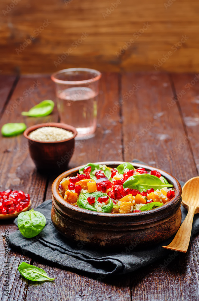 Pomegranate sweet potato quinoa spinach salad Pomegranate sweet potato quinoa spinach salad