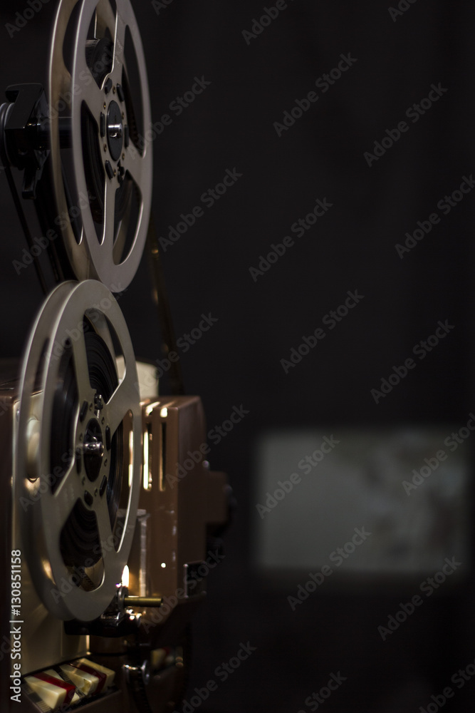 Naklejka premium Vintage film projector