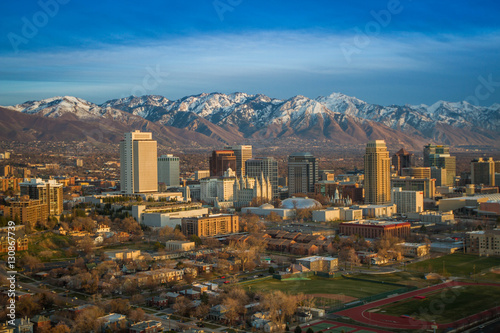 Fototapeta Naklejka Na Ścianę i Meble -  Salt Lake City Skyline