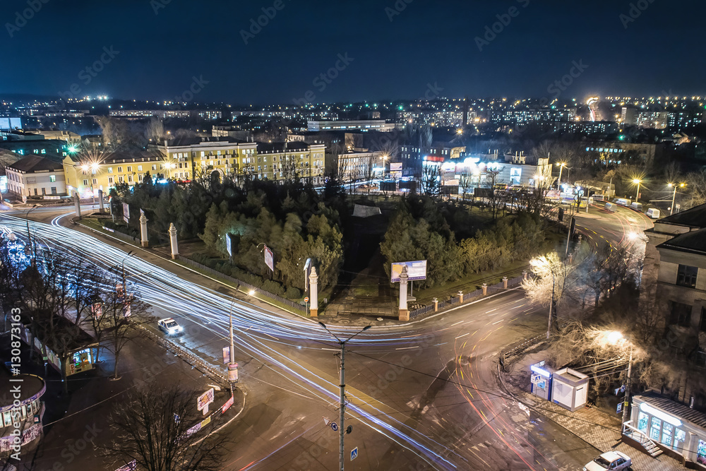 Obraz premium Liberty square at night. Aerial rooftop view