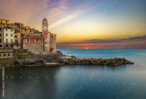Foto sunset in Tellaro, Liguria, Italy