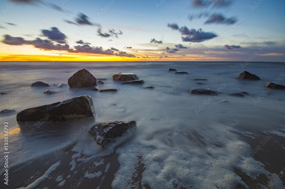 Fototapeta premium sunset over the sea