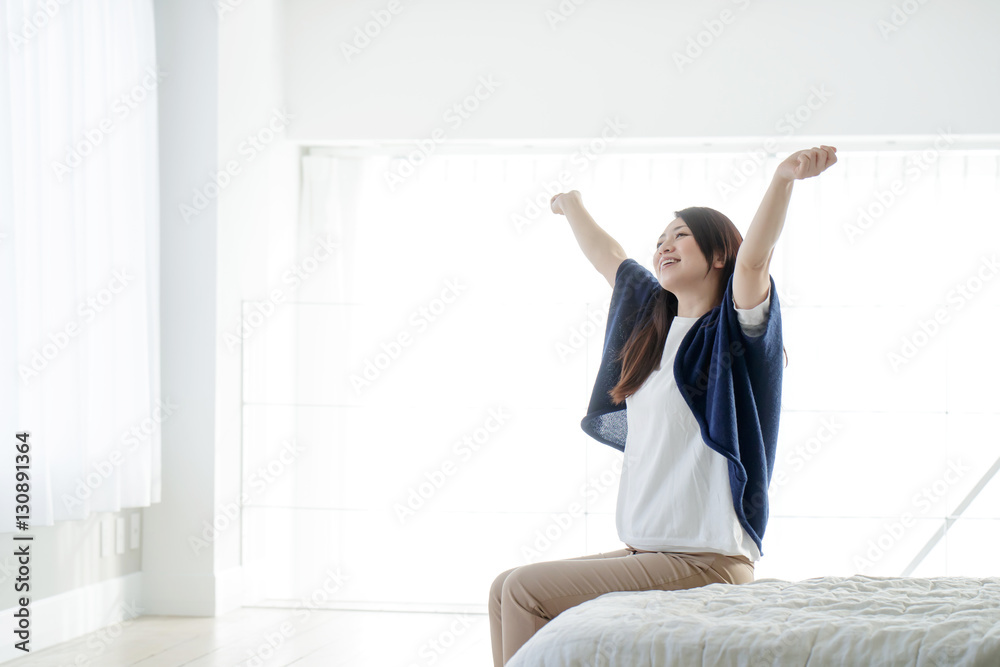 起床・女性 起床・女性