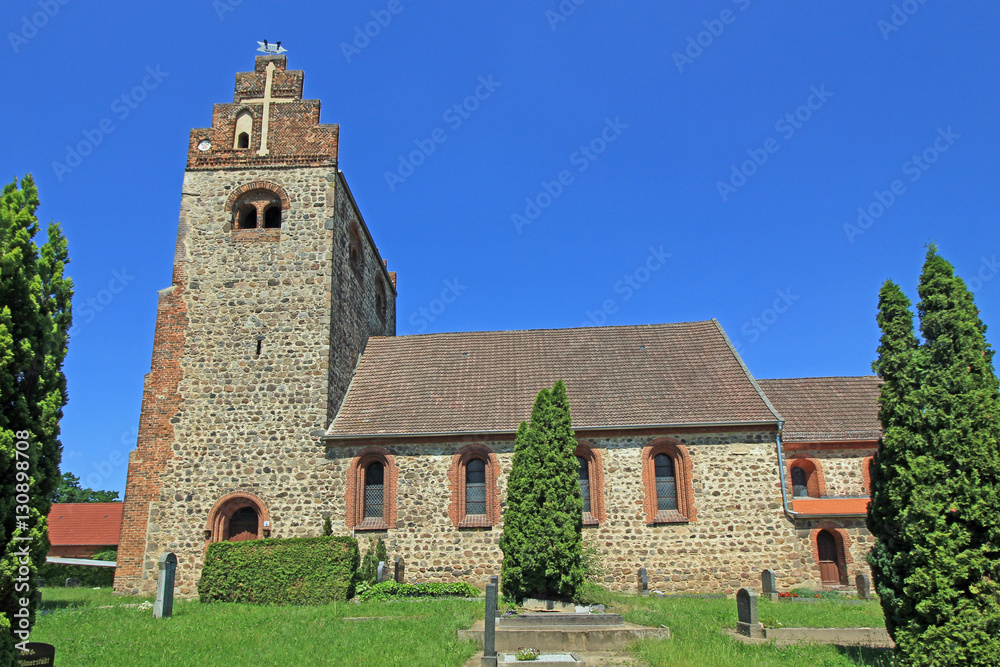 Feldsteinkirche in Kuhfelde (Altmark, Sachsen-Anhalt)