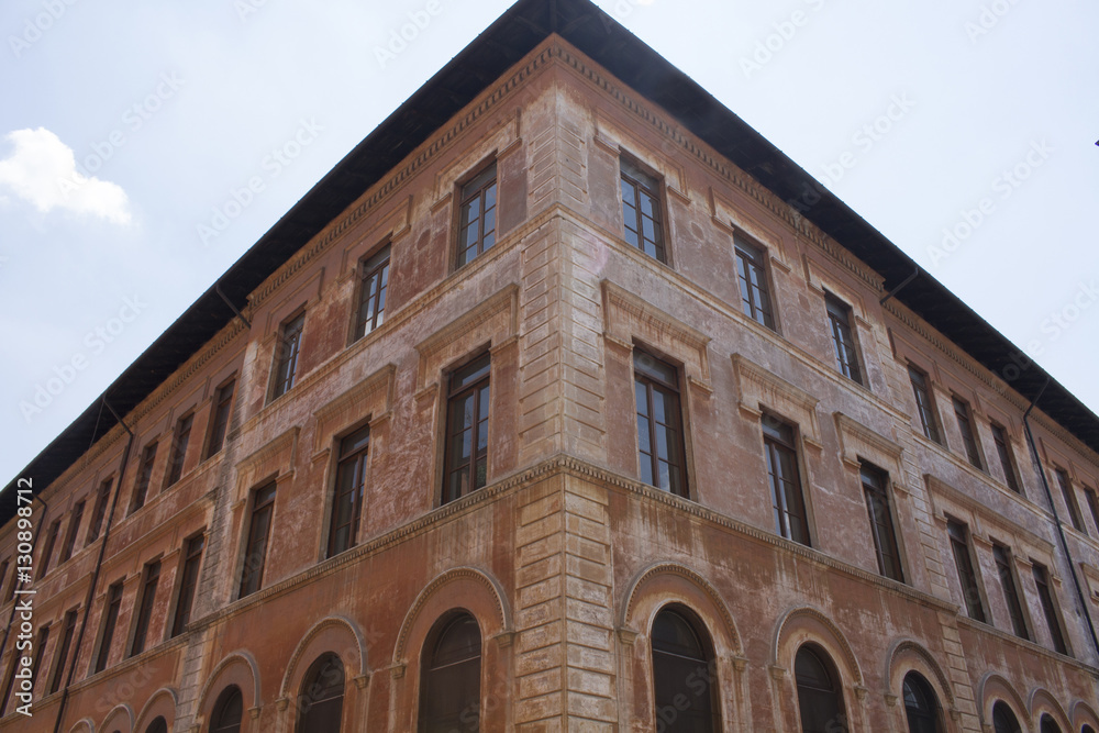 View of a traditional, historical building in Rome.