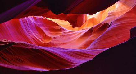 Fotobehang Canyon Oranje gloed in Antelope Canyon  © swisshippo
