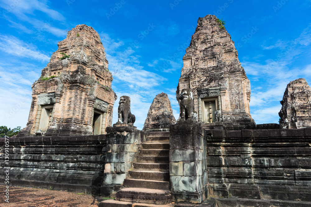 Eastern Mebon temple at Angkor wat