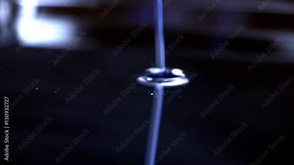 Pour the liquid universe. Oil pour well. Pour the liquid universe. Oil pour well.