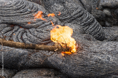 Obraz na płótnie Close up lava flow in lava field