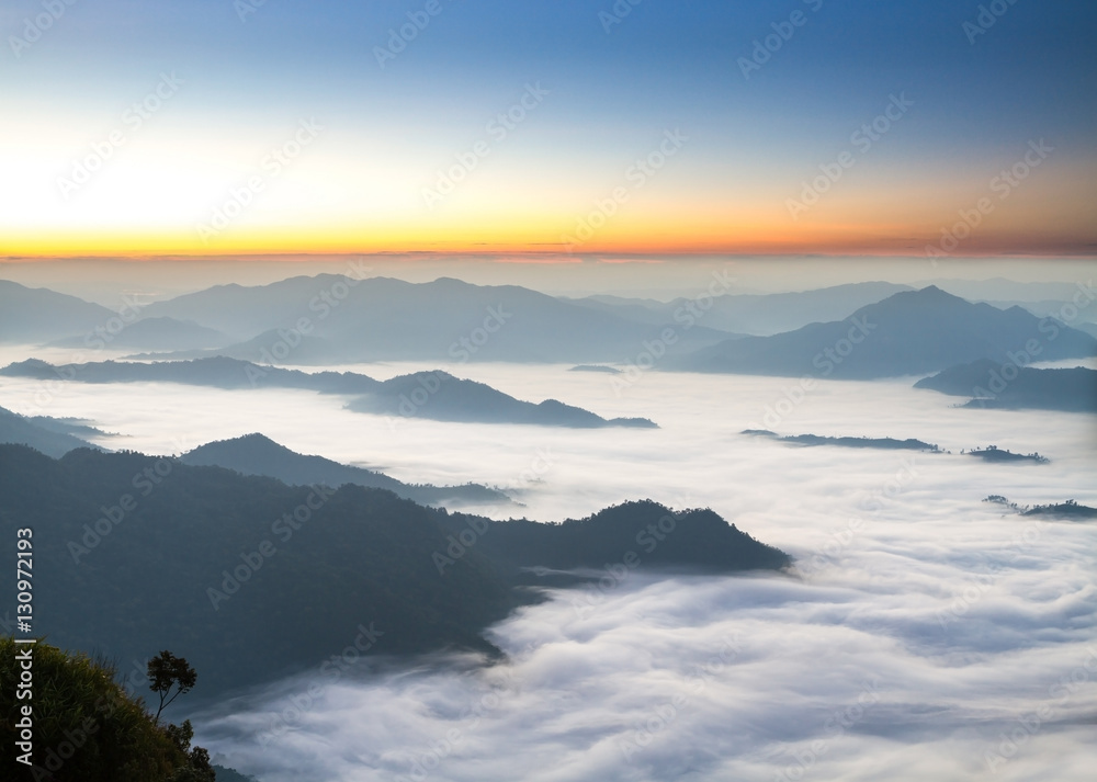  morning sunrise with fog