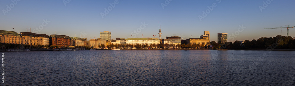 Architecutre by Binnenalster in Hamburg Architecutre by Binnenalster in Hamburg