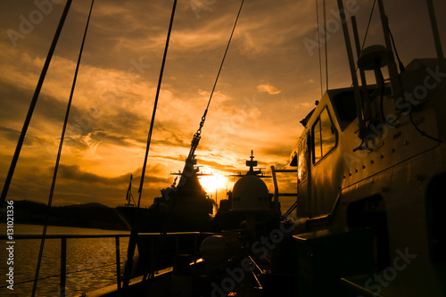 Fototapeta Naklejka Na Ścianę i Meble -  sunset view from a ship